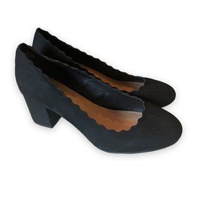 Torrid Scalloped Block Heels Pumps Faux Suede Black Wide Width Size US9W